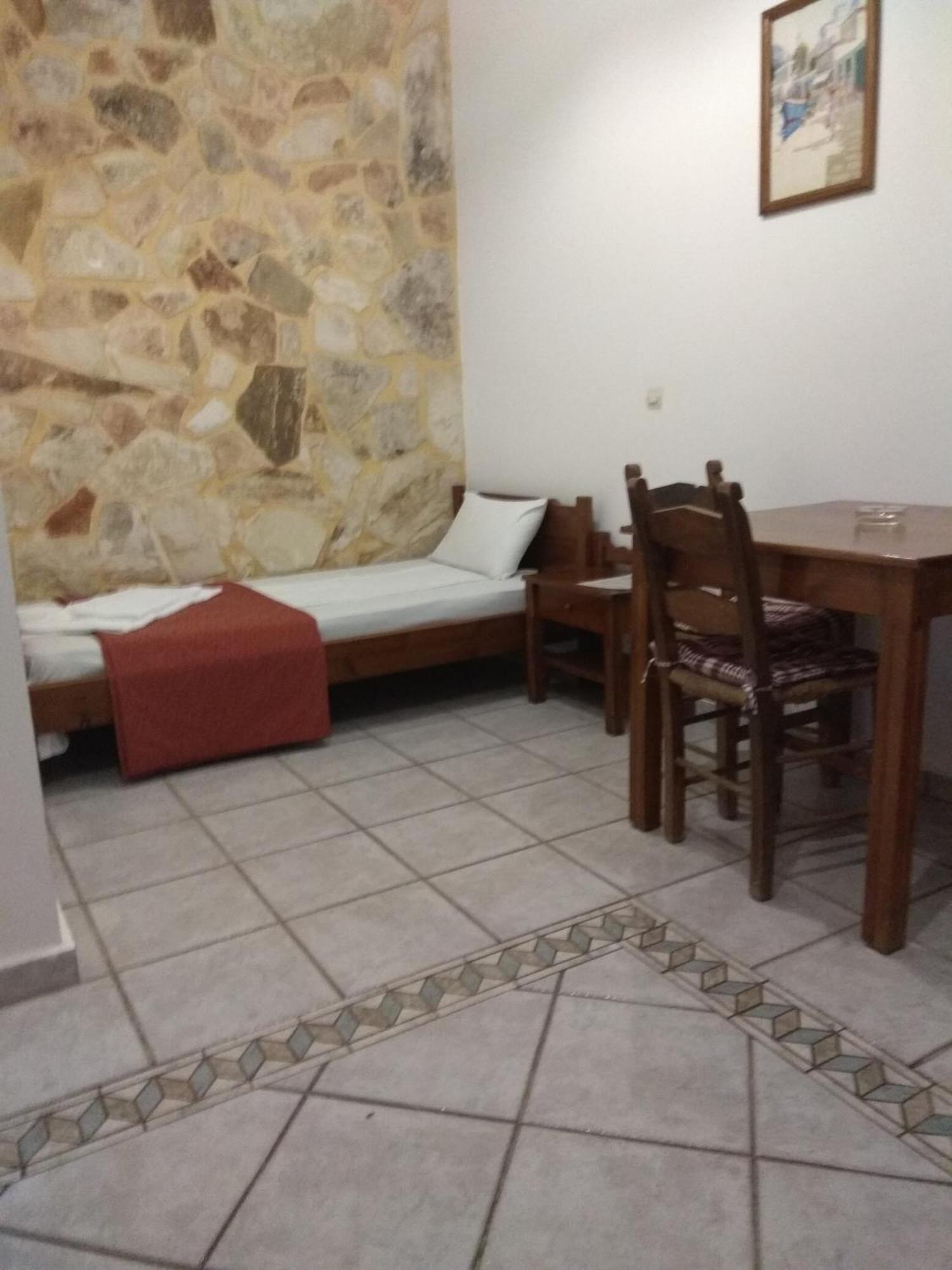 Giorgos Aparthotel 3*